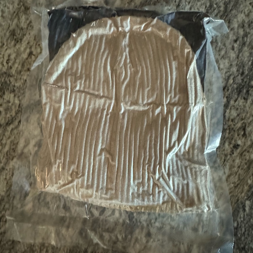 Two pack Beanies - Picture 6 of 7